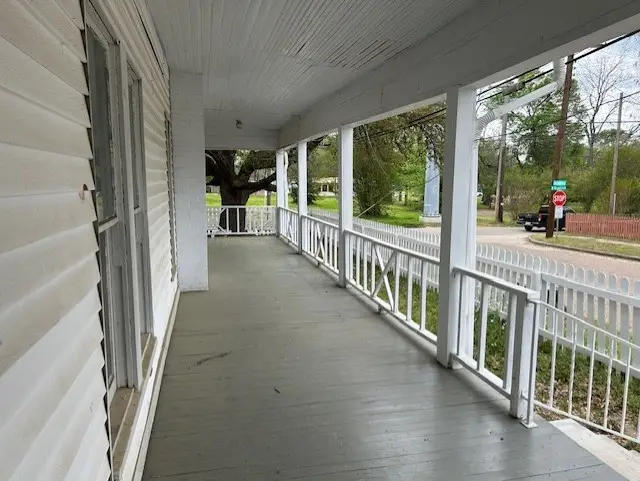 330 W Kilpatrick, Mineola, TX 75773 - #3