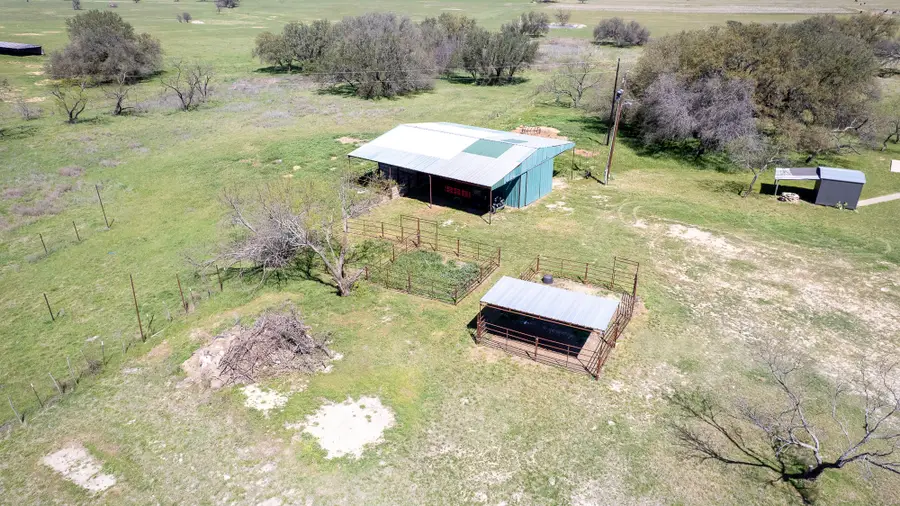 951 County Road 347, Dublin, TX 76446 - #2