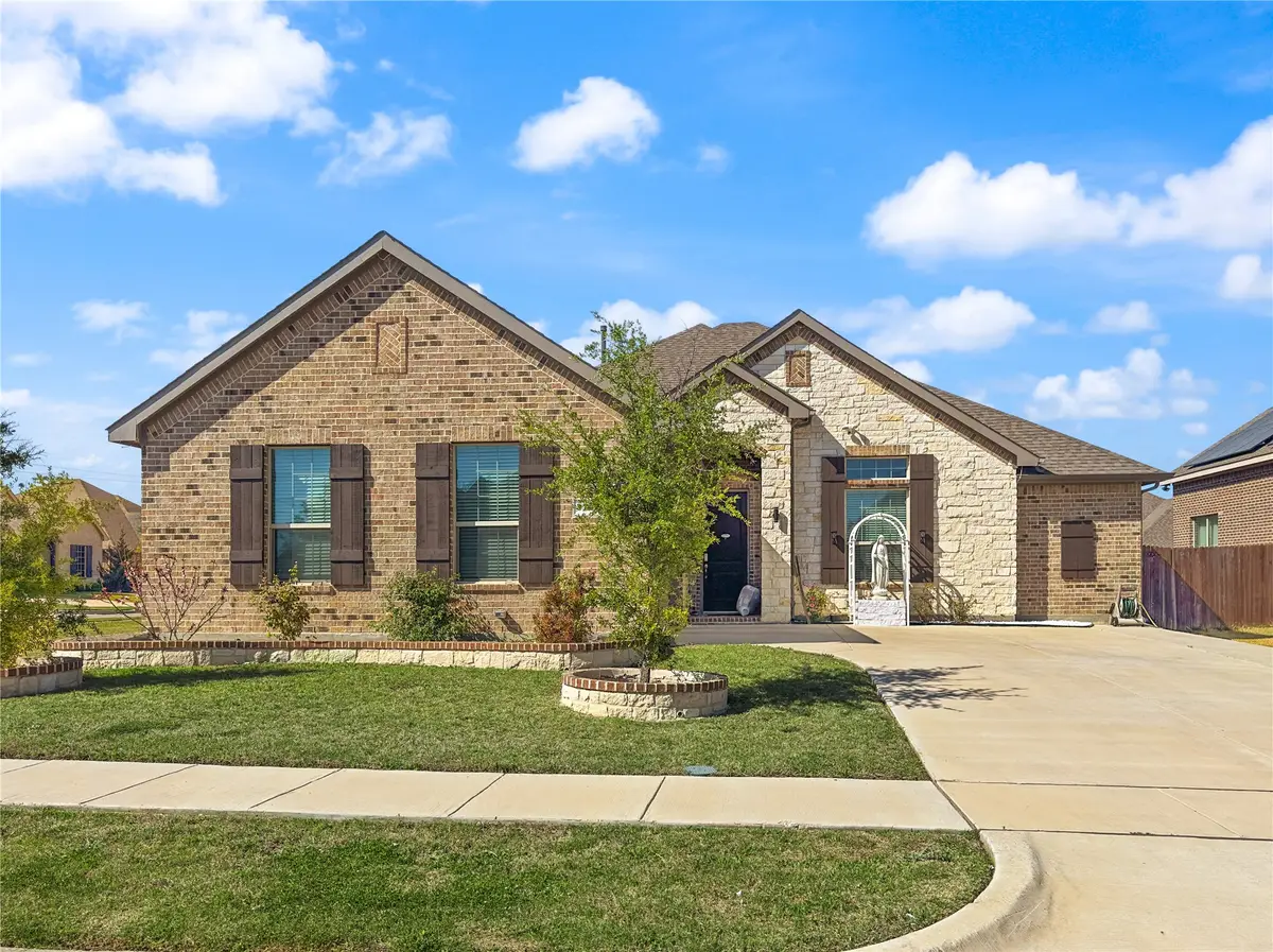 3722 Autumncrest Street, Grand Prairie, TX 76065 - #1