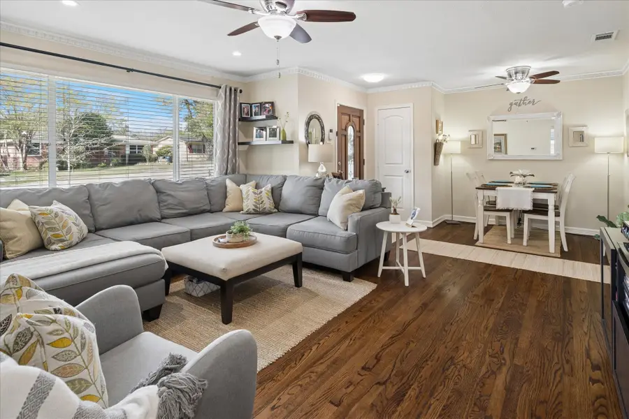 846 Peavy Road, Dallas, TX 75218 - #2