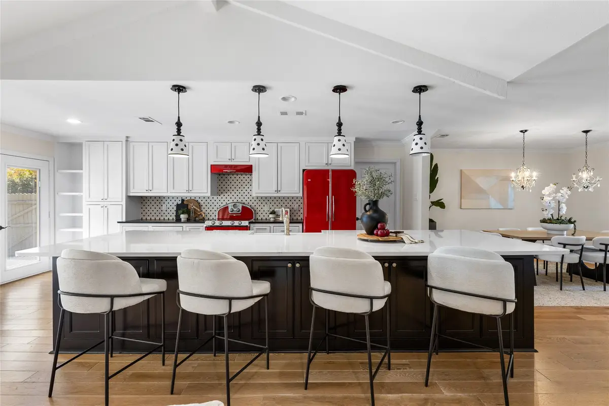 2125 Lakecrest Drive, Grapevine, TX 76051 - #1