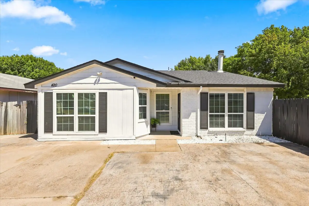 420 Vincent Street, Cedar Hill, TX 75104 - #1