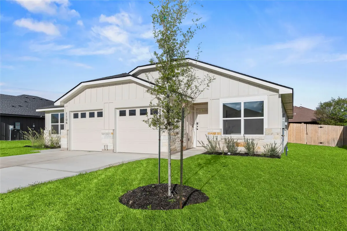 1102 College Avenue, Troy, TX 76579 - #1