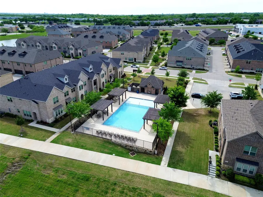 695 Vista Del Lago Drive, Lewisville, TX 75067 - #3