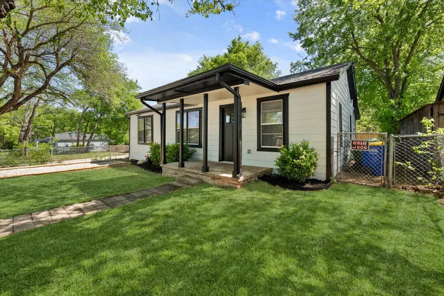 8225 Carlos Street, White Settlement, TX 76108 - #2