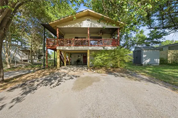 120 Prairie Drive, Mabank, TX 75156