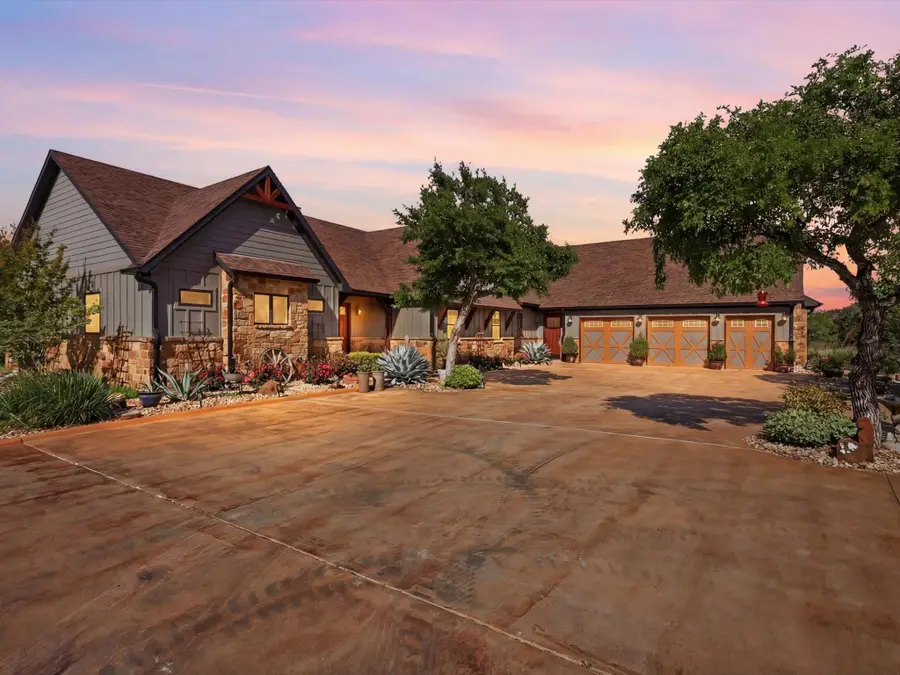 560 Mastadon Way, Weatherford, TX 76085 - #2