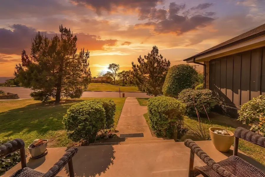 103 Robin Avenue, Weatherford, TX 76086 - #3