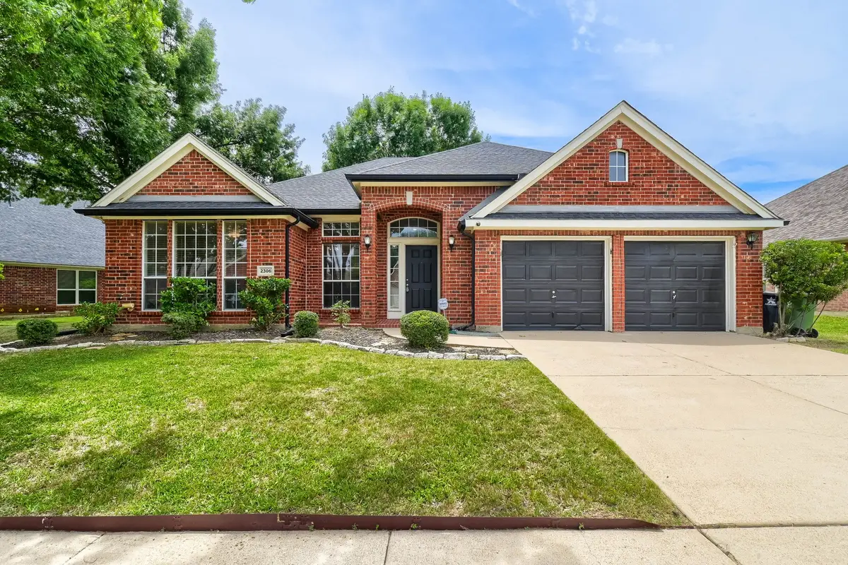 2306 Everton Drive, Arlington, TX 76001 - #1