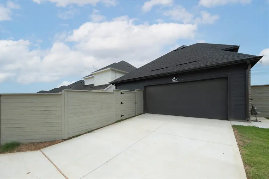 8805 Acorn Avenue, Justin, TX 76247 - #3