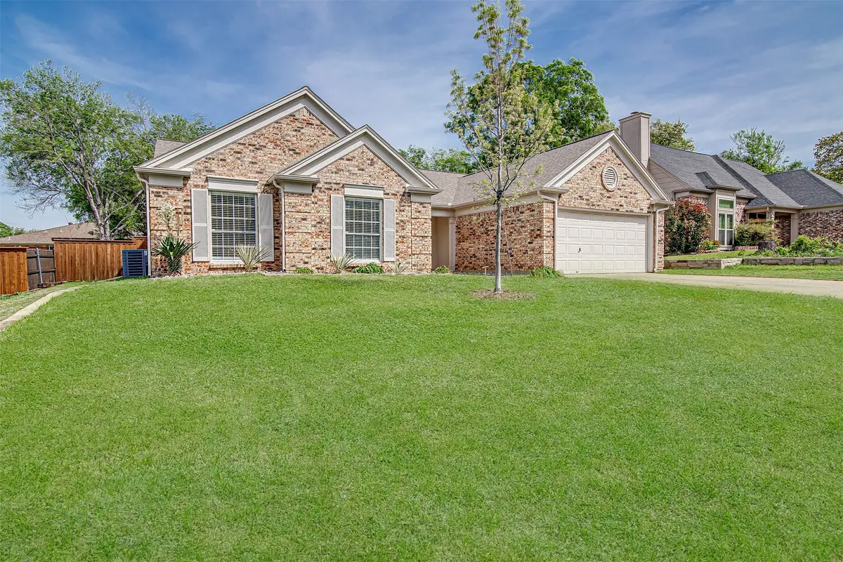 6713 Inwood Drive, North Richland Hills, TX 76182 - #1