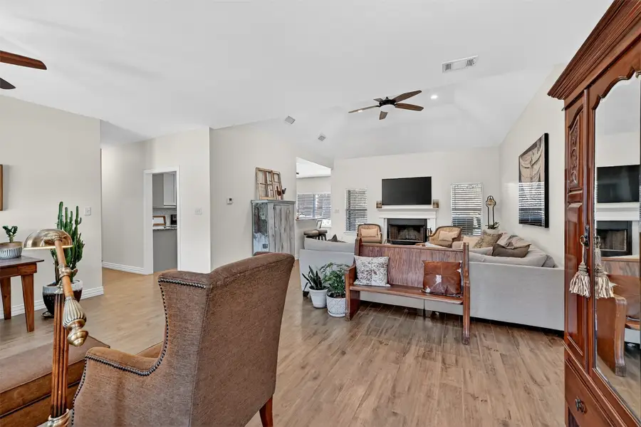 38 Lone Oak Boulevard, Pottsboro, TX 75076 - #2