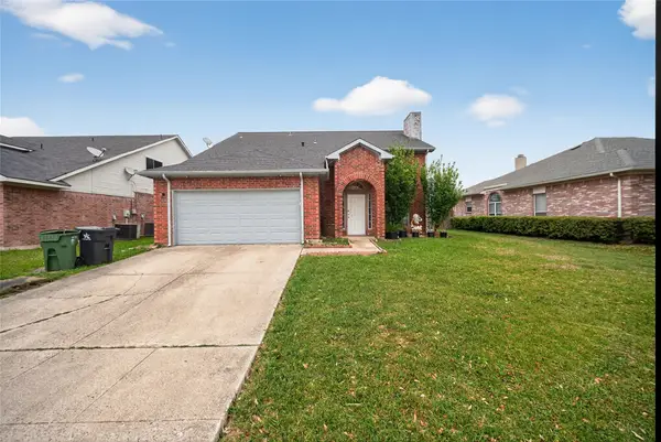 3415 Mayflower Court, Arlington, TX 76014