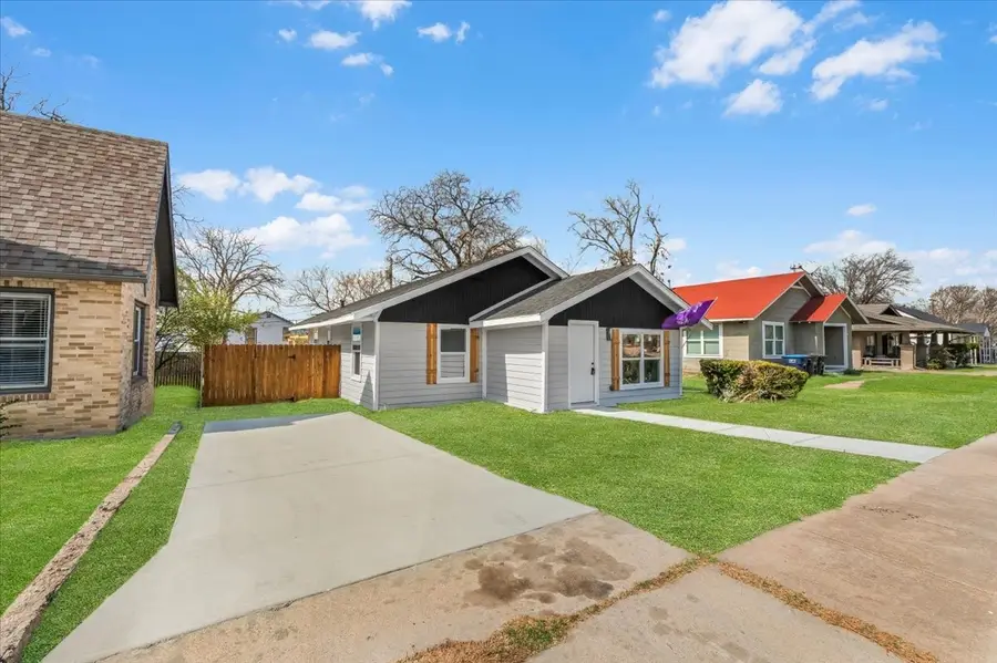 3024 James Avenue, Fort Worth, TX 76110 - #3