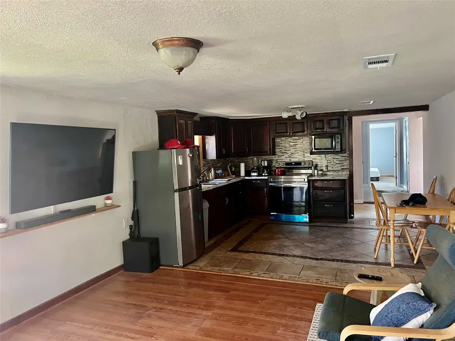 716 Baylor Street, Nocona, TX 76255 - #2