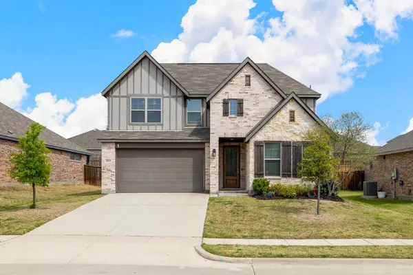 2015 Pacific Avenue, Anna, TX 75409