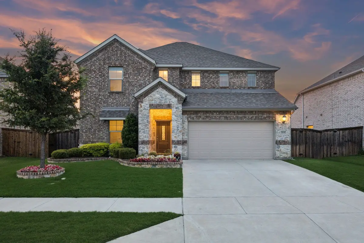 10105 Lakemont Drive, Fort Worth, TX 76131 - #1