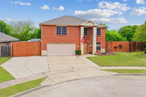 9041 Graywolf Ridge Trail, Fort Worth, TX 76244