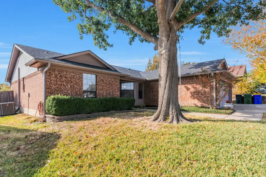 6516 N Park Drive, Watauga, TX 76148 - #3