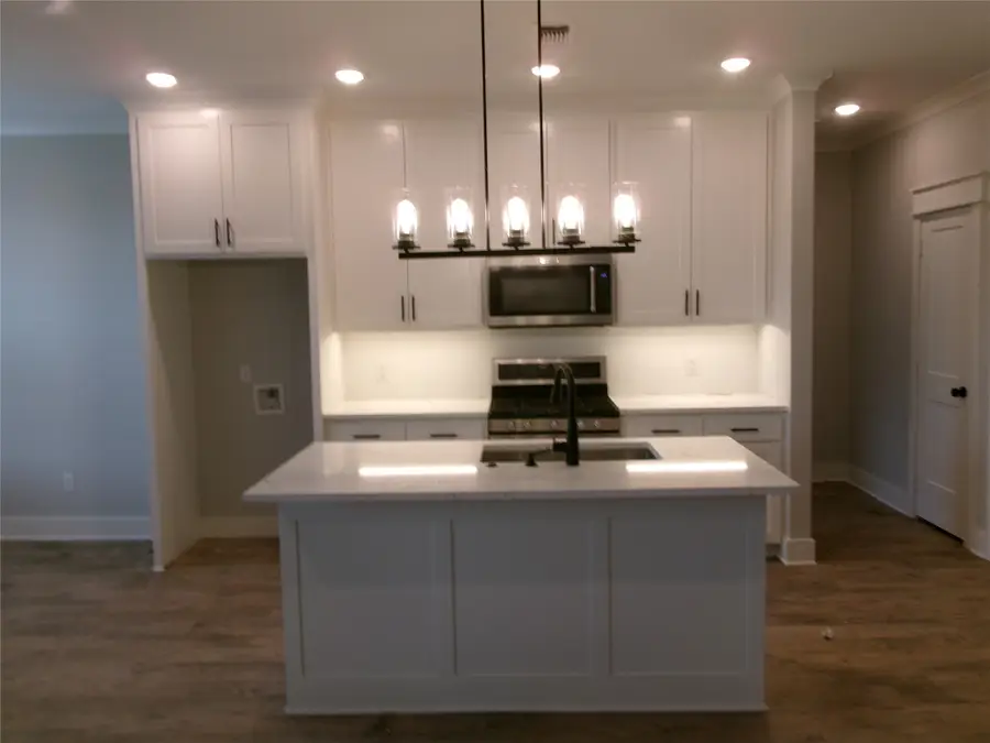 137 Stadium Lane, Van, TX 75790 - #2