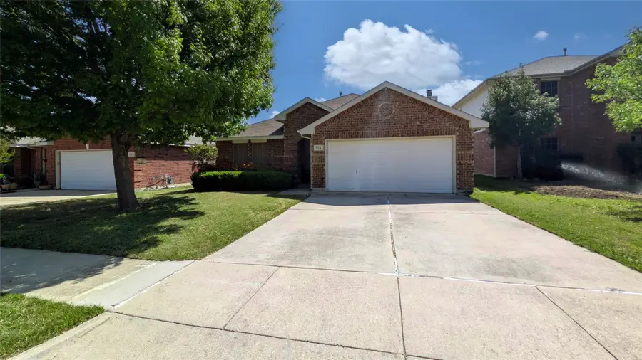 705 Chalk Knoll Road, Fort Worth, TX 76108 - #2
