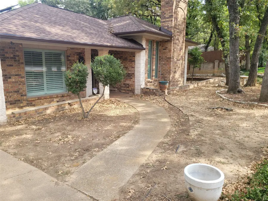 511 Washington Drive, Arlington, TX 76011 - #2
