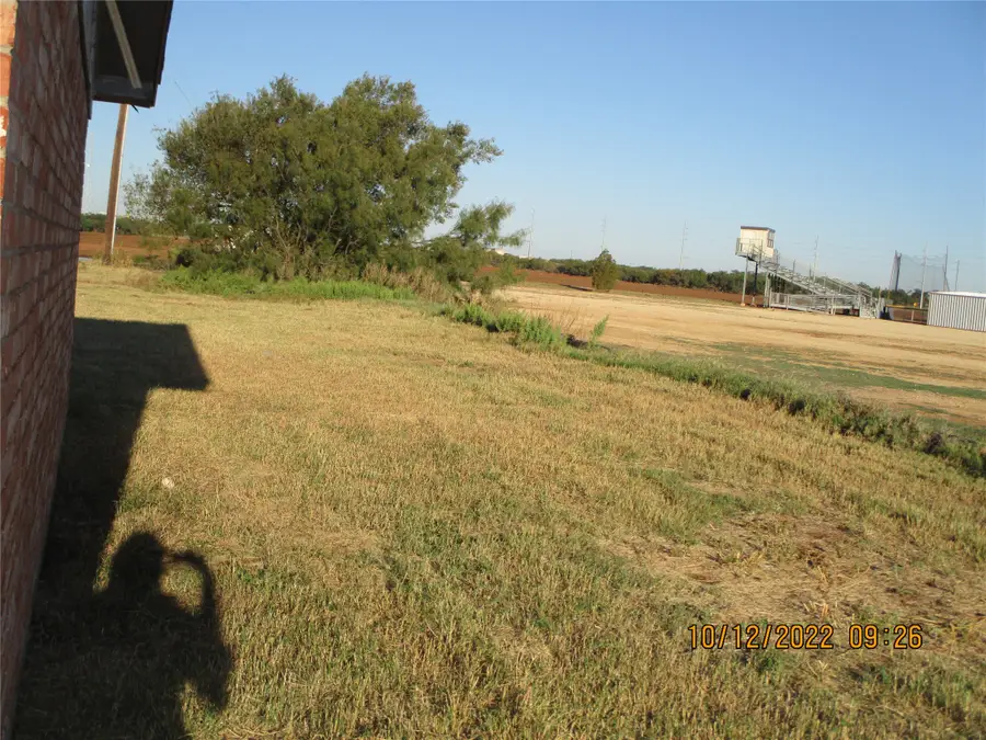 172 Marks Trail, Trent, TX 79561 - #3