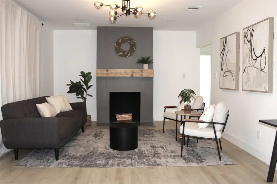 3020 Yucca Avenue, Fort Worth, TX 76111 - #3