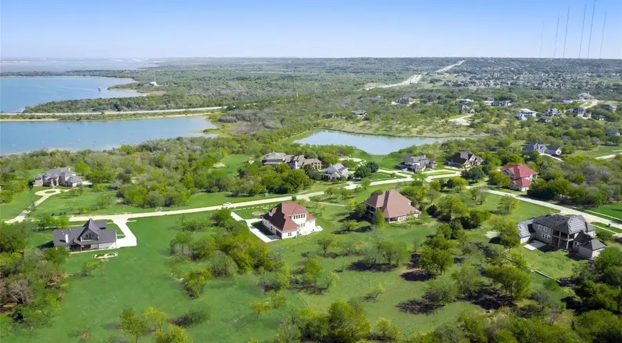 1016 Mallard Pointe Drive, Cedar Hill, TX 75104 - #2