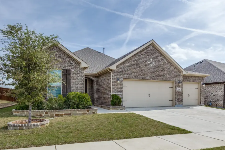 9016 Bison Creek Drive, Fort Worth, TX 76131 - #3