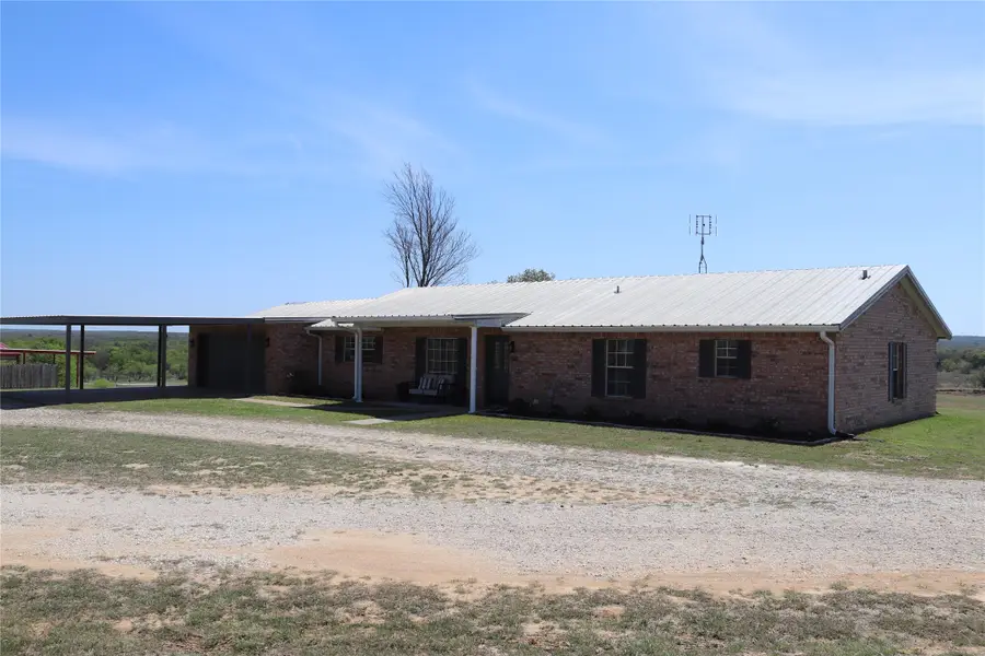 957 Frog Hollar, Bowie, TX 76230 - #3
