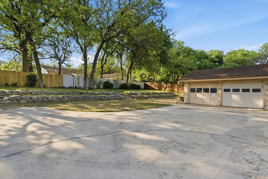 120 Timberlake Drive, Azle, TX 76020 - #3