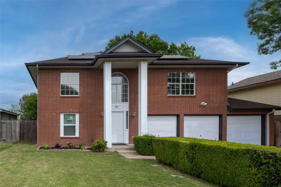 641 Lemon Drive, Arlington, TX 76018 - #2