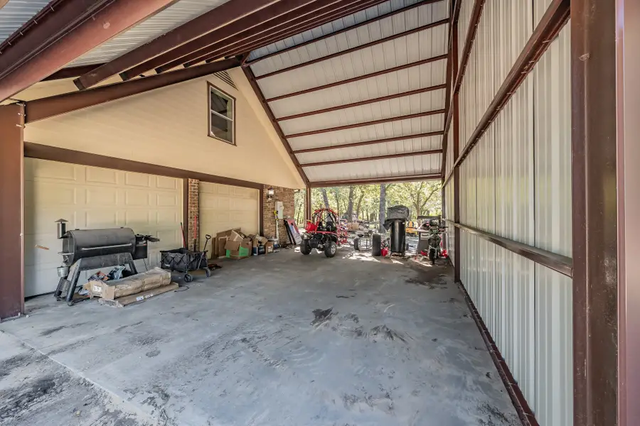 2865 J E Woody Road, Springtown, TX 76082 - #2