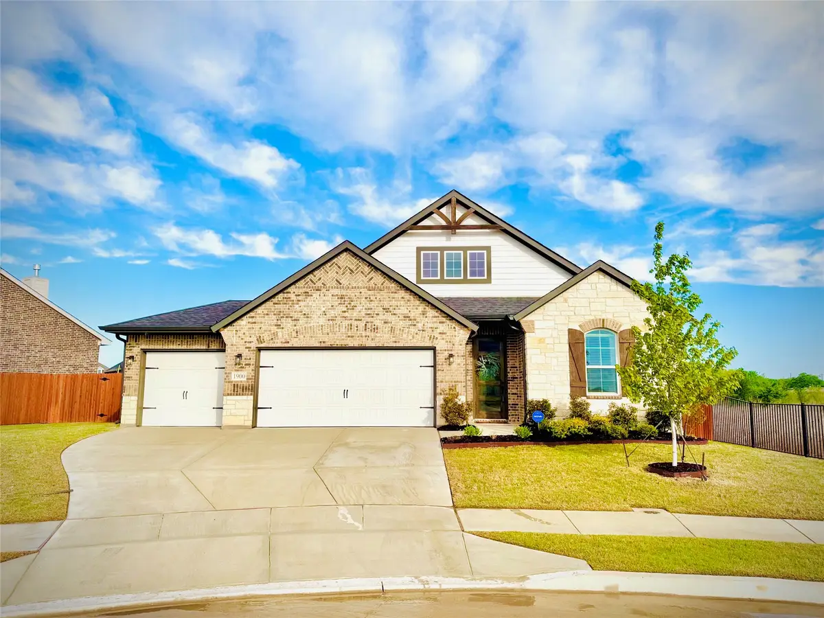 1900 Velora Drive, Haslet, TX 76052 - #1