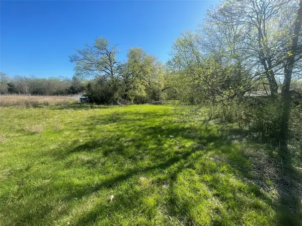 514 W Roosevelt Avenue, Whitney, TX 76692