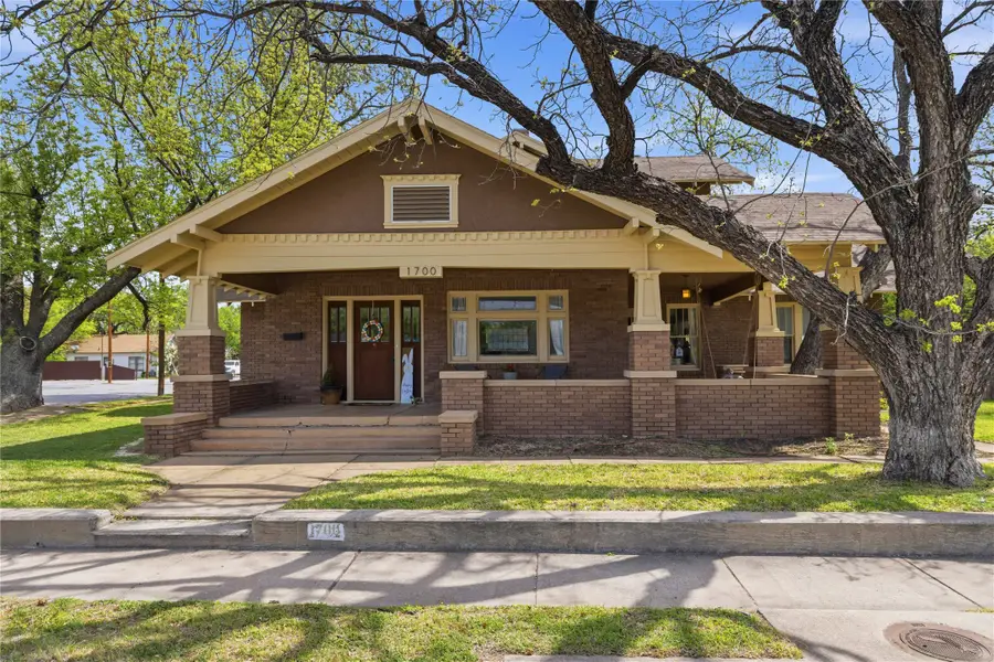 1700 Austin Avenue, Brownwood, TX 76801 - #2