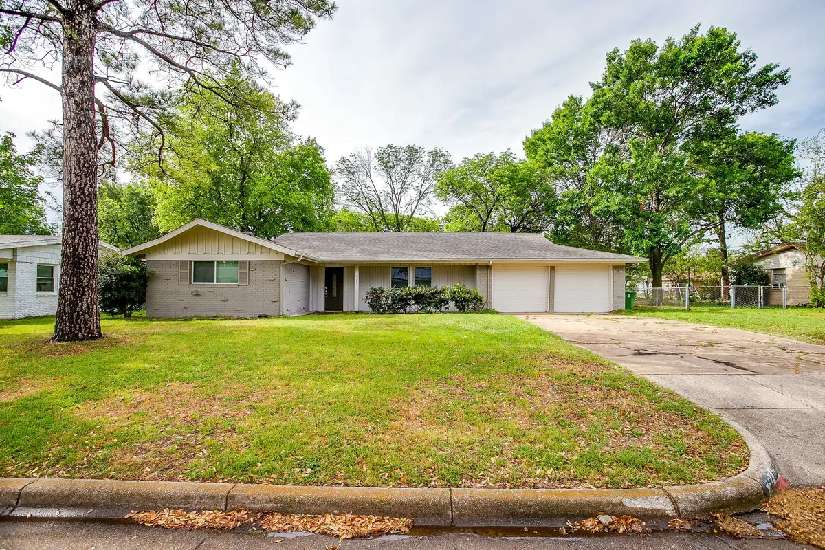 7828 Mary Frances Lane, North Richland Hills, TX 76180 - #1