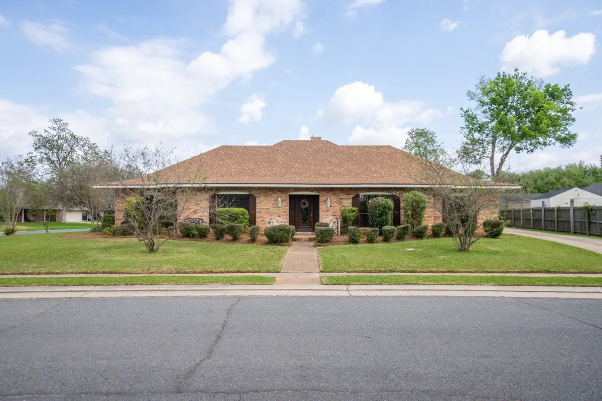 410 Highland Drive, Bossier City, LA 71111 - #1
