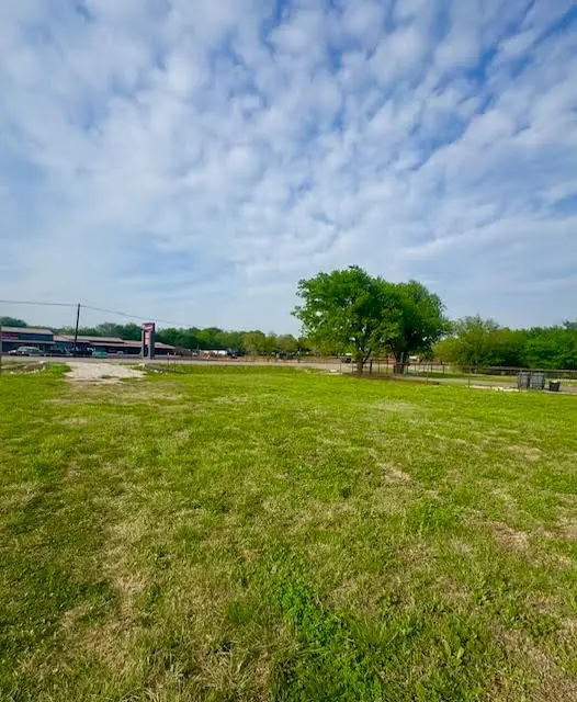 8502 Fm Road #730, Azle, TX 76020