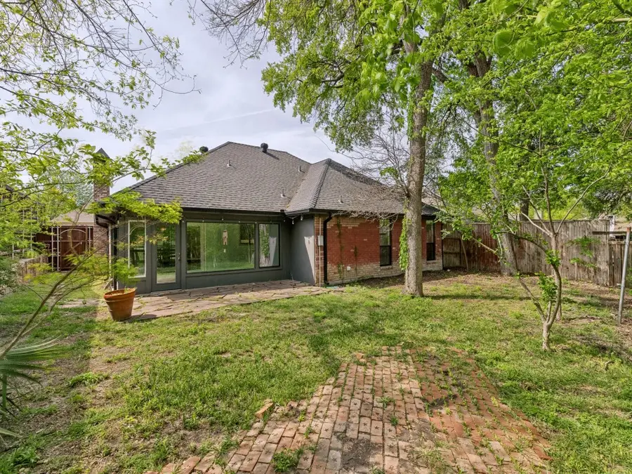 104 Park Circle, McKinney, TX 75069 - #3