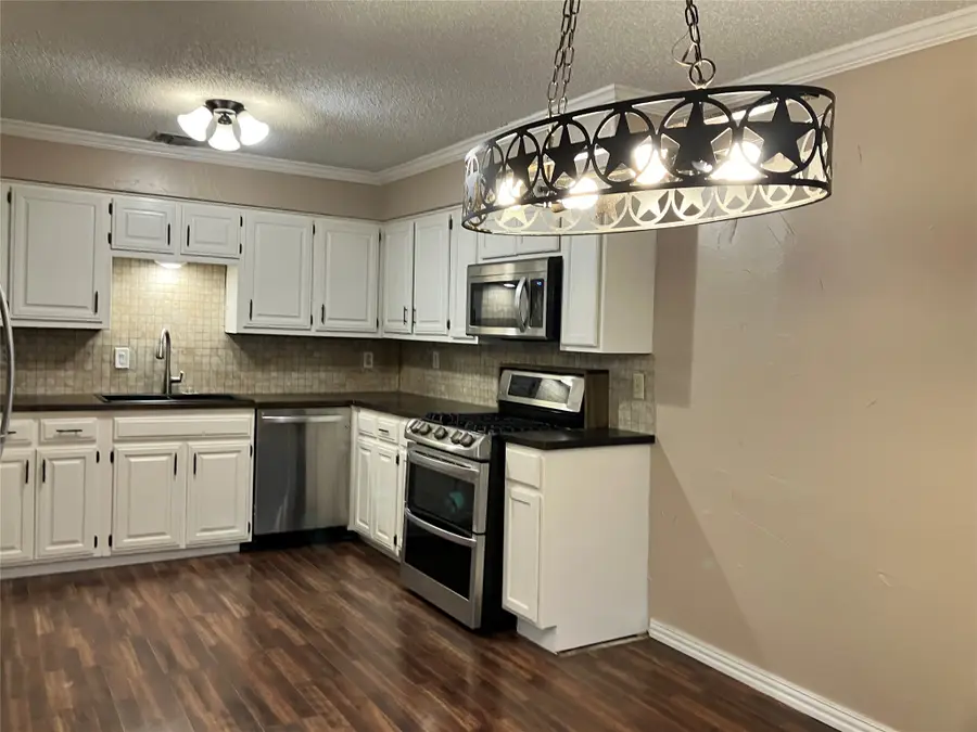 304 Crooked Lane, Mesquite, TX 75149 - #3