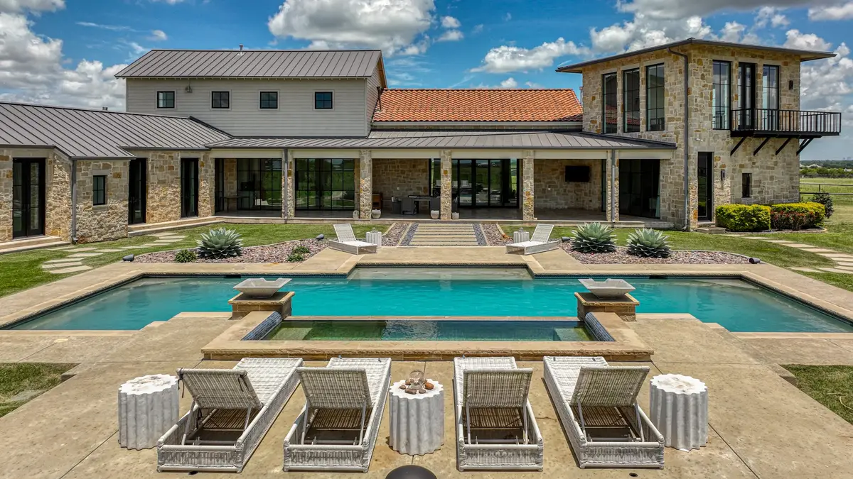 11802 E Rocky Creek Road, Crowley, TX 76036 - #1