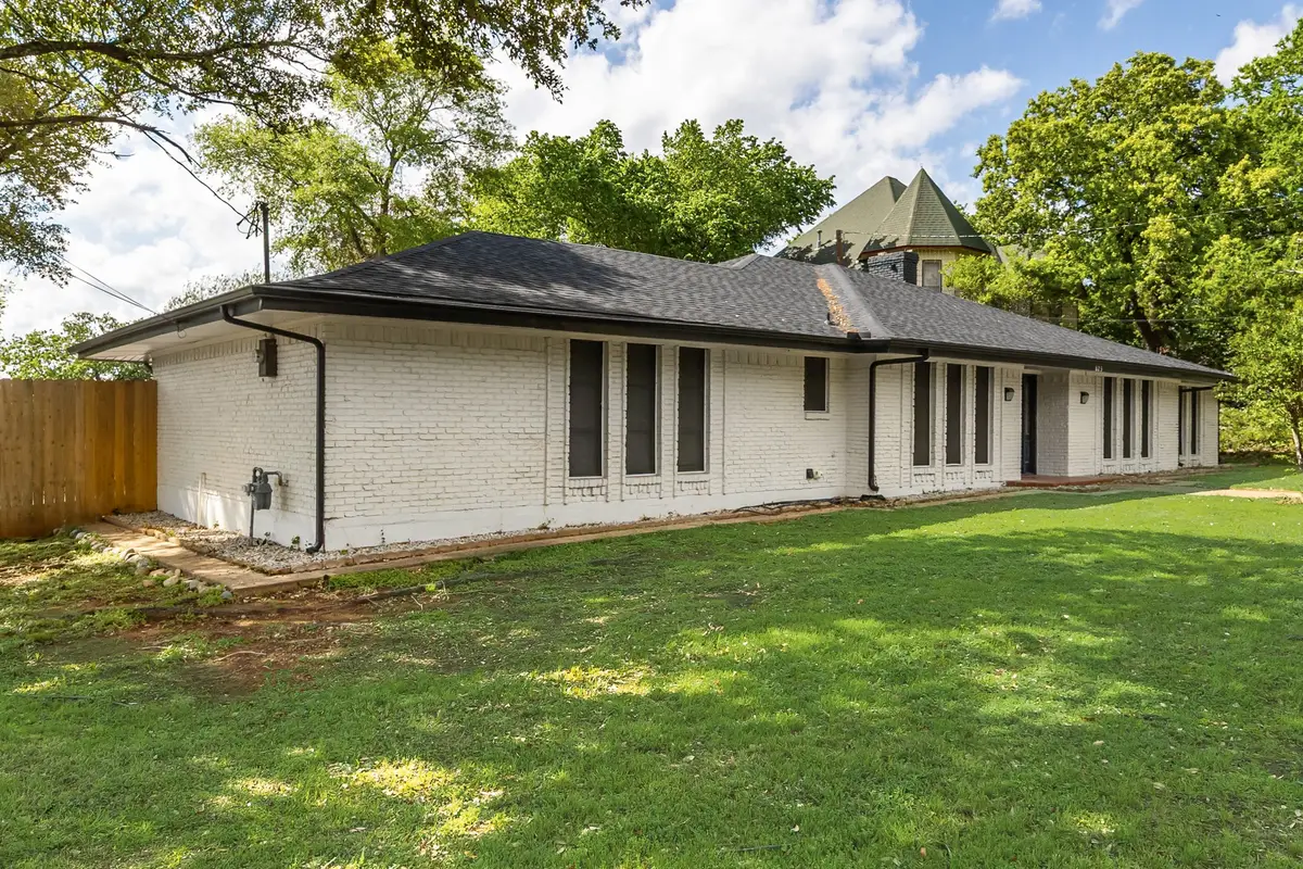 823 S Wildwood Drive, Irving, TX 75060 - #1