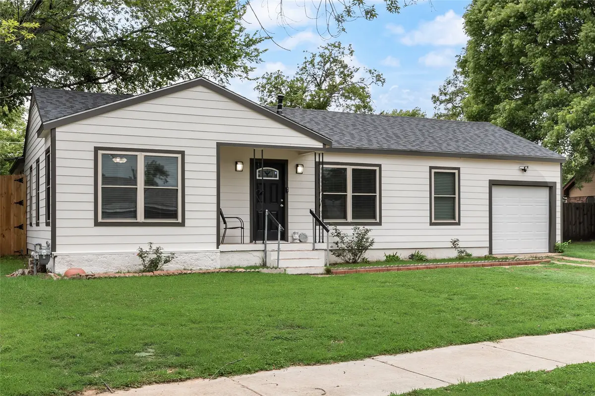 1005 Iowa Street, Irving, TX 75060 - #1