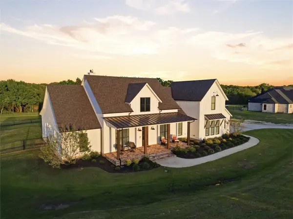 221 Proctor Lane, Decatur, TX 76234