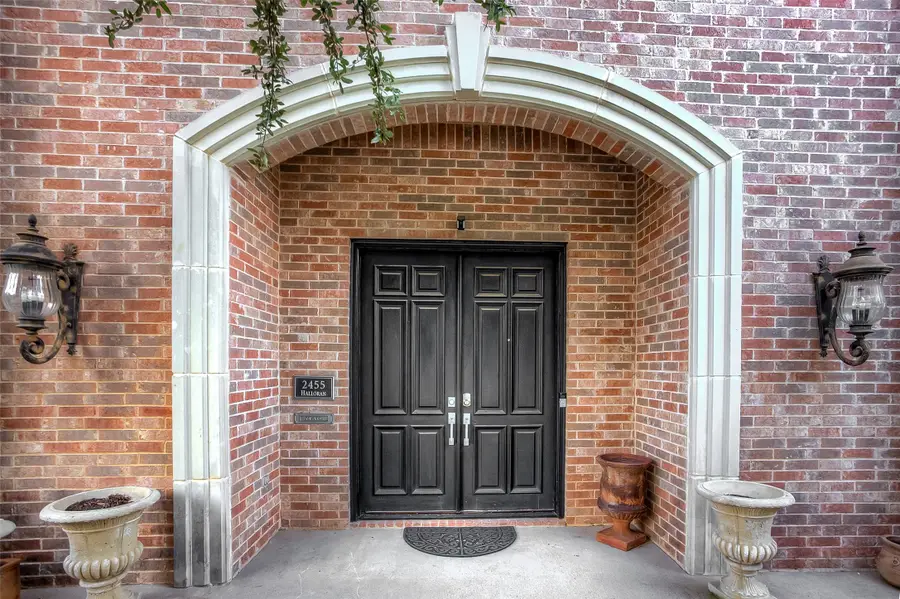 2455 Halloran Street, Fort Worth, TX 76107 - #2