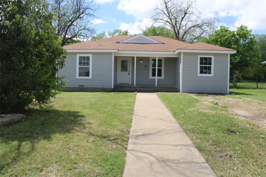 2105 6 Th, Brownwood, TX 76801 - #3