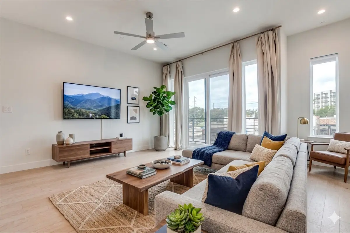 5515 Bryan Parkway #104, Dallas, TX 75206 - #1