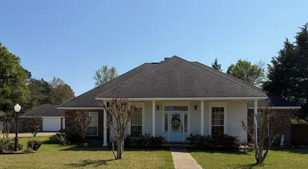 129 Wax Wing Street, Stonewall, LA 71078